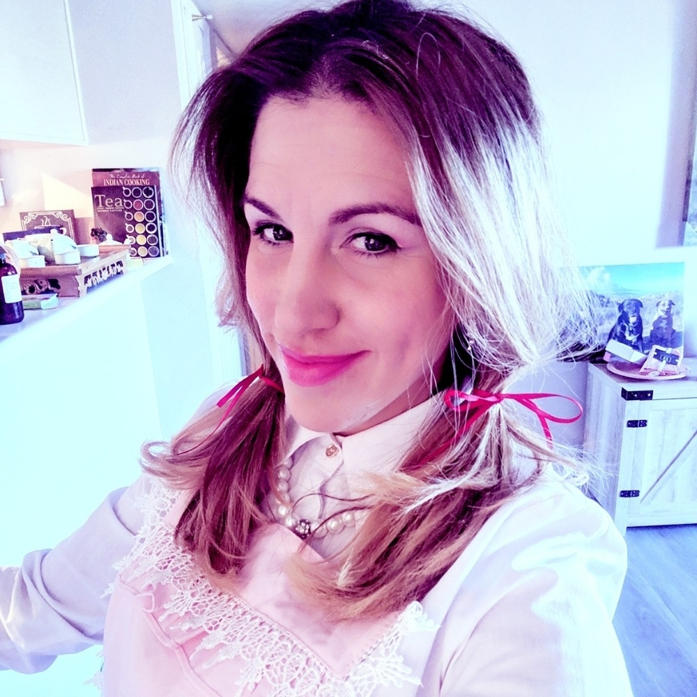 Meet your Posher, The prettiest 👗🧥👒👙👜👠